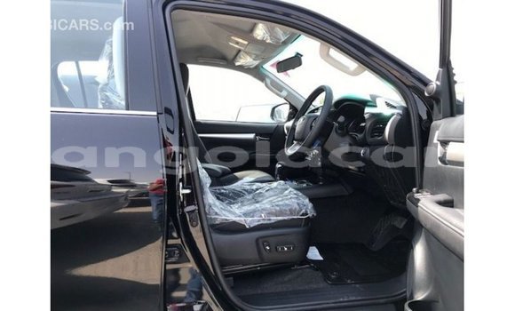 Comprar Importar Toyota Hilux Preto Carro em Import - Dubai em Bengo Province Comprar Importar Toyota Hilux Preto Carro em Import - Dubai em Bengo Province