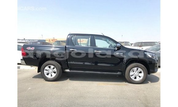 Comprar Importar Toyota Hilux Preto Carro em Import - Dubai em Bengo Province Comprar Importar Toyota Hilux Preto Carro em Import - Dubai em Bengo Province