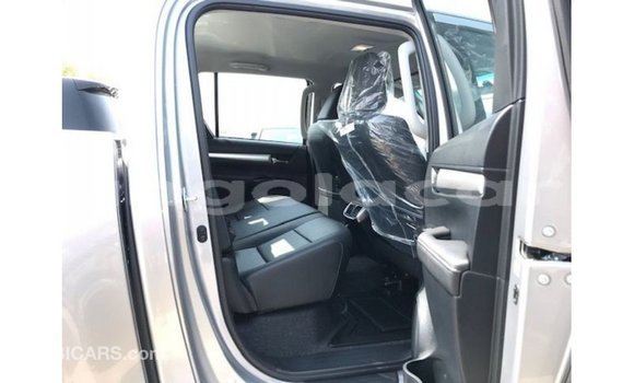 Comprar Importar Toyota Hilux Outro Carro em Import - Dubai em Bengo Province Comprar Importar Toyota Hilux Outro Carro em Import - Dubai em Bengo Province
