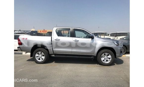 Comprar Importar Toyota Hilux Outro Carro em Import - Dubai em Bengo Province Comprar Importar Toyota Hilux Outro Carro em Import - Dubai em Bengo Province