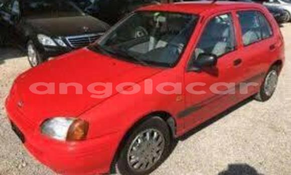 Acheter Occasion Voiture Toyota Starlet Rouge à Luanda, Province de Luanda Acheter Occasion Voiture Toyota Starlet Rouge à Luanda, Province de Luanda