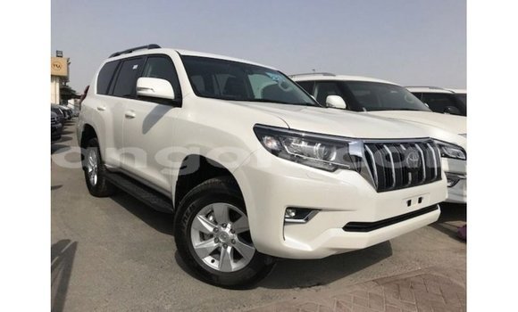 Comprar Importar Toyota Prado Branco Carro em Import - Dubai em Bengo Province Comprar Importar Toyota Prado Branco Carro em Import - Dubai em Bengo Province