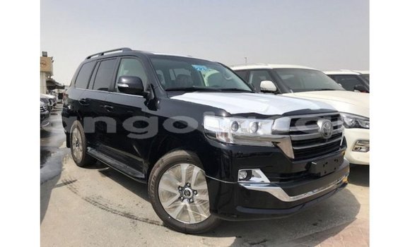 Comprar Importar Toyota Land Cruiser Preto Carro em Import - Dubai em Bengo Province Comprar Importar Toyota Land Cruiser Preto Carro em Import - Dubai em Bengo Province