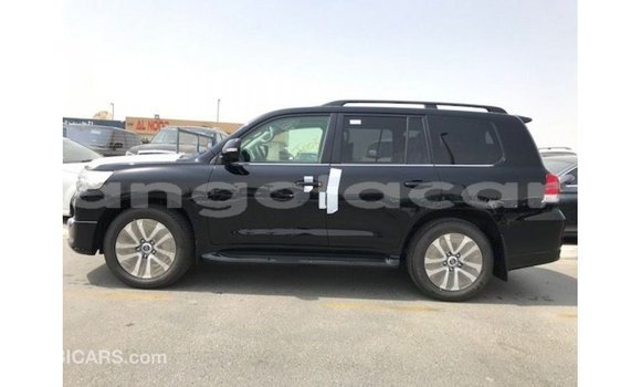 Comprar Importar Toyota Land Cruiser Preto Carro em Import - Dubai em Bengo Province Comprar Importar Toyota Land Cruiser Preto Carro em Import - Dubai em Bengo Province