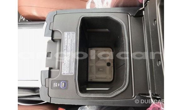 Comprar Importar Toyota Land Cruiser Preto Carro em Import - Dubai em Bengo Province Comprar Importar Toyota Land Cruiser Preto Carro em Import - Dubai em Bengo Province