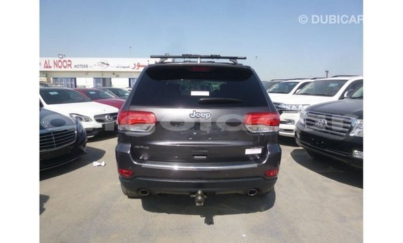 Comprar Importar Jeep Grand Cherokee Outro Carro em Import - Dubai em Bengo Province Comprar Importar Jeep Grand Cherokee Outro Carro em Import - Dubai em Bengo Province