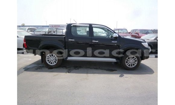 Comprar Importar Toyota Hilux Preto Carro em Import - Dubai em Bengo Province Comprar Importar Toyota Hilux Preto Carro em Import - Dubai em Bengo Province