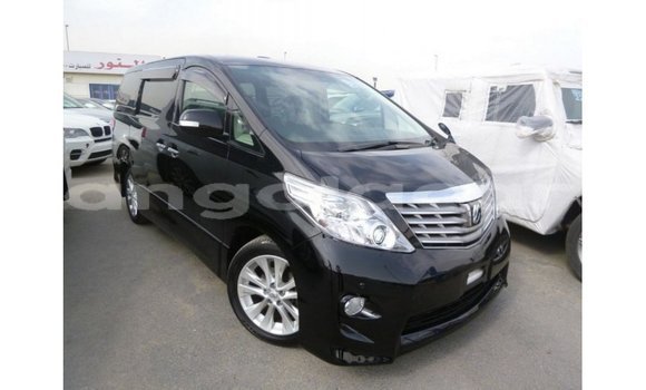 Comprar Importar Toyota Alphard Preto Carro em Import - Dubai em Bengo Province Comprar Importar Toyota Alphard Preto Carro em Import - Dubai em Bengo Province