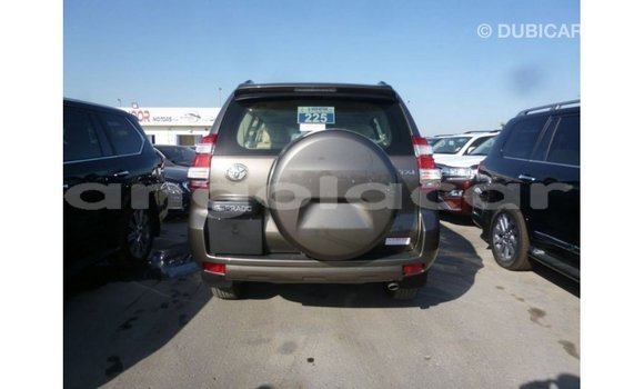 Comprar Importar Toyota Prado Marrom Carro em Import - Dubai em Bengo Province Comprar Importar Toyota Prado Marrom Carro em Import - Dubai em Bengo Province