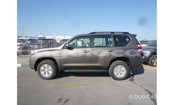 Comprar Importar Toyota Prado Marrom Carro em Import - Dubai em Bengo Province Comprar Importar Toyota Prado Marrom Carro em Import - Dubai em Bengo Province