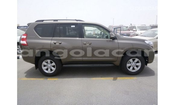 Comprar Importar Toyota Prado Marrom Carro em Import - Dubai em Bengo Province Comprar Importar Toyota Prado Marrom Carro em Import - Dubai em Bengo Province