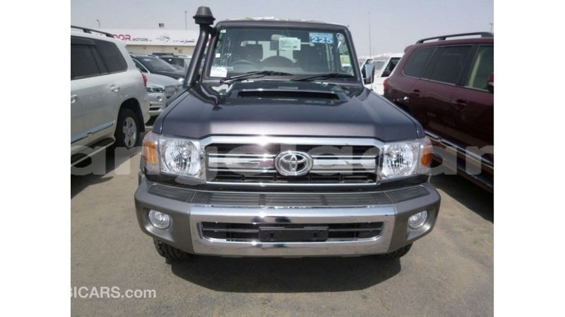 Big with watermark toyota land cruiser bengo province import dubai 6751