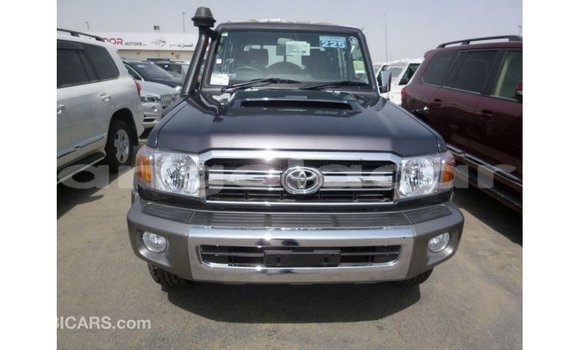 Comprar Importar Toyota Land Cruiser Outro Carro em Import - Dubai em Bengo Province Comprar Importar Toyota Land Cruiser Outro Carro em Import - Dubai em Bengo Province