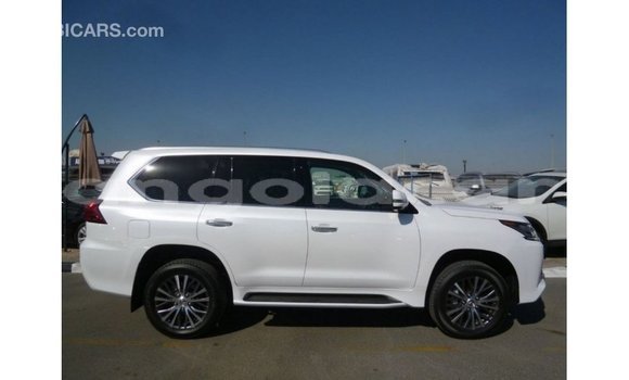 Comprar Importar Lexus LX Branco Carro em Import - Dubai em Bengo Province Comprar Importar Lexus LX Branco Carro em Import - Dubai em Bengo Province
