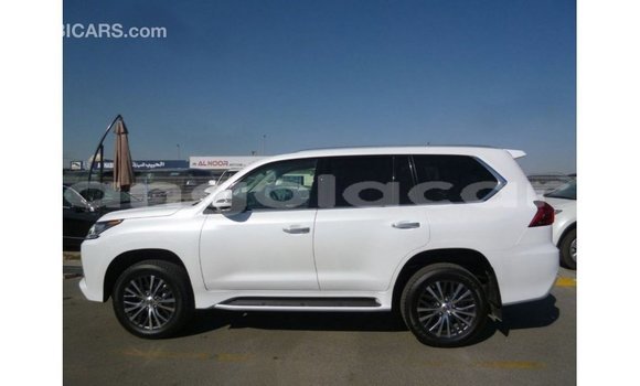 Comprar Importar Lexus LX Branco Carro em Import - Dubai em Bengo Province Comprar Importar Lexus LX Branco Carro em Import - Dubai em Bengo Province