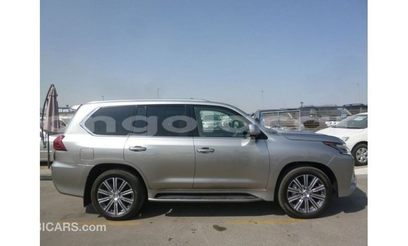 Acheter Import Voiture Lexus LX Autre à Import - Dubai, Province de Bengo Acheter Import Voiture Lexus LX Autre à Import - Dubai, Province de Bengo