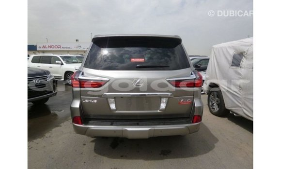 Comprar Importar Lexus LX Outro Carro em Import - Dubai em Bengo Province Comprar Importar Lexus LX Outro Carro em Import - Dubai em Bengo Province
