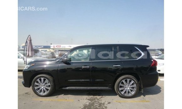 Comprar Importar Lexus LX Preto Carro em Import - Dubai em Bengo Province Comprar Importar Lexus LX Preto Carro em Import - Dubai em Bengo Province