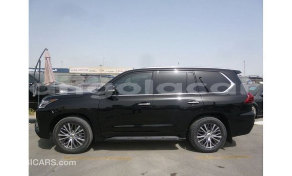 Comprar Importar Lexus LX Preto Carro em Import - Dubai em Bengo Province Comprar Importar Lexus LX Preto Carro em Import - Dubai em Bengo Province
