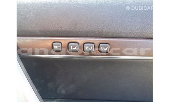 Acheter Import Voiture Toyota Land Cruiser Noir à Import - Dubai, Province de Bengo Acheter Import Voiture Toyota Land Cruiser Noir à Import - Dubai, Province de Bengo