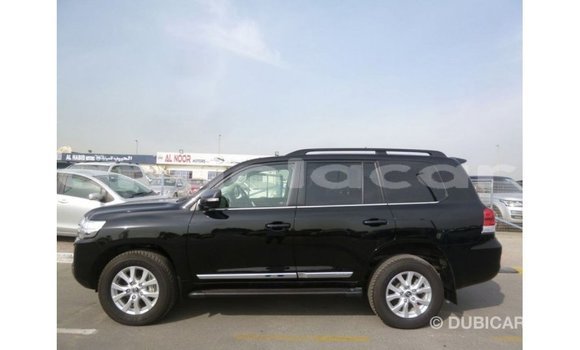Comprar Importar Toyota Land Cruiser Preto Carro em Import - Dubai em Bengo Province Comprar Importar Toyota Land Cruiser Preto Carro em Import - Dubai em Bengo Province
