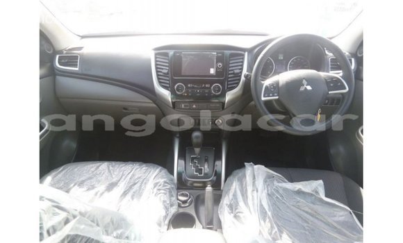 Comprar Importar Mitsubishi i Outro Carro em Import - Dubai em Bengo Province Comprar Importar Mitsubishi i Outro Carro em Import - Dubai em Bengo Province