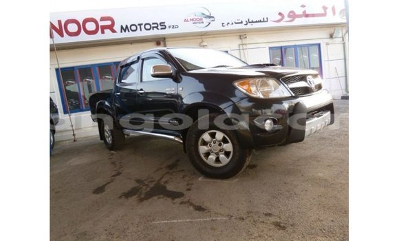 Comprar Importar Toyota Hilux Preto Carro em Import - Dubai em Bengo Province Comprar Importar Toyota Hilux Preto Carro em Import - Dubai em Bengo Province