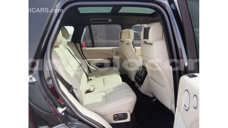 Big with watermark land rover range rover bengo province import dubai 6778