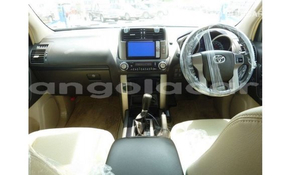 Comprar Importar Toyota Prado Branco Carro em Import - Dubai em Bengo Province Comprar Importar Toyota Prado Branco Carro em Import - Dubai em Bengo Province