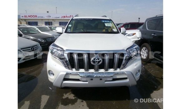 Comprar Importar Toyota Prado Branco Carro em Import - Dubai em Bengo Province Comprar Importar Toyota Prado Branco Carro em Import - Dubai em Bengo Province