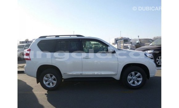 Comprar Importar Toyota Prado Branco Carro em Import - Dubai em Bengo Province Comprar Importar Toyota Prado Branco Carro em Import - Dubai em Bengo Province