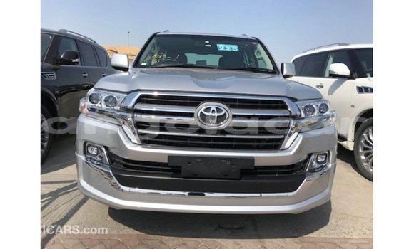 Comprar Importar Toyota Land Cruiser Outro Carro em Import - Dubai em Bengo Province Comprar Importar Toyota Land Cruiser Outro Carro em Import - Dubai em Bengo Province