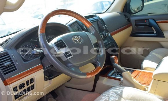 Buy Import Toyota Land Cruiser Other Car in Import - Dubai in Bengo Province Buy Import Toyota Land Cruiser Other Car in Import - Dubai in Bengo Province