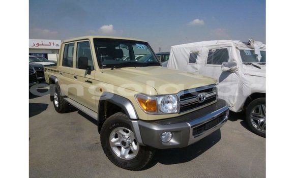 Comprar Importar Toyota Land Cruiser Bege Carro em Import - Dubai em Bengo Province Comprar Importar Toyota Land Cruiser Bege Carro em Import - Dubai em Bengo Province