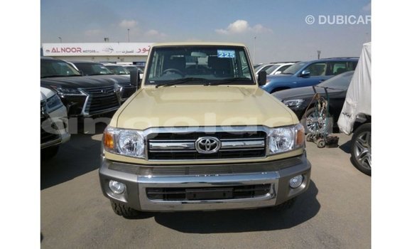 Comprar Importar Toyota Land Cruiser Bege Carro em Import - Dubai em Bengo Province Comprar Importar Toyota Land Cruiser Bege Carro em Import - Dubai em Bengo Province