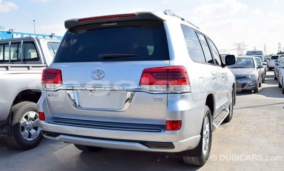 Buy Import Toyota Land Cruiser Other Car in Import - Dubai in Bengo Province Buy Import Toyota Land Cruiser Other Car in Import - Dubai in Bengo Province