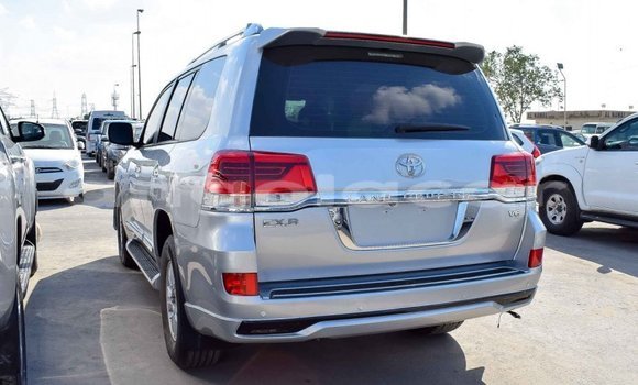 Buy Import Toyota Land Cruiser Other Car in Import - Dubai in Bengo Province Buy Import Toyota Land Cruiser Other Car in Import - Dubai in Bengo Province