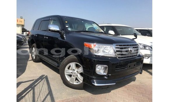 Comprar Importar Toyota Land Cruiser Preto Carro em Import - Dubai em Bengo Province Comprar Importar Toyota Land Cruiser Preto Carro em Import - Dubai em Bengo Province