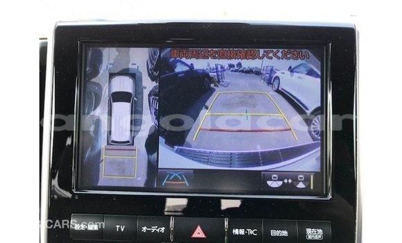 Comprar Importar Toyota Land Cruiser Branco Carro em Import - Dubai em Bengo Province Comprar Importar Toyota Land Cruiser Branco Carro em Import - Dubai em Bengo Province