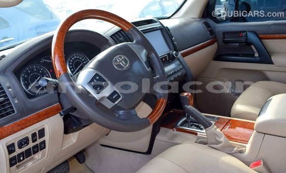Comprar Importar Toyota Land Cruiser Preto Carro em Import - Dubai em Bengo Province Comprar Importar Toyota Land Cruiser Preto Carro em Import - Dubai em Bengo Province