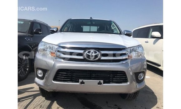 Comprar Importar Toyota Hilux Outro Carro em Import - Dubai em Bengo Province Comprar Importar Toyota Hilux Outro Carro em Import - Dubai em Bengo Province