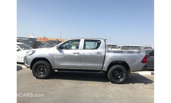 Comprar Importar Toyota Hilux Outro Carro em Import - Dubai em Bengo Province Comprar Importar Toyota Hilux Outro Carro em Import - Dubai em Bengo Province