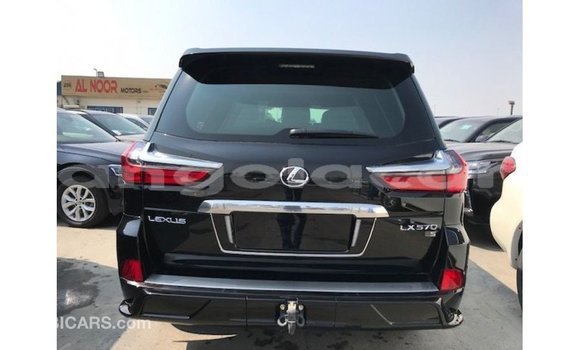 Acheter Import Voiture Lexus LX Noir à Import - Dubai, Province de Bengo Acheter Import Voiture Lexus LX Noir à Import - Dubai, Province de Bengo