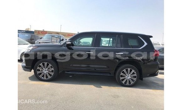 Acheter Import Voiture Lexus LX Noir à Import - Dubai, Province de Bengo Acheter Import Voiture Lexus LX Noir à Import - Dubai, Province de Bengo