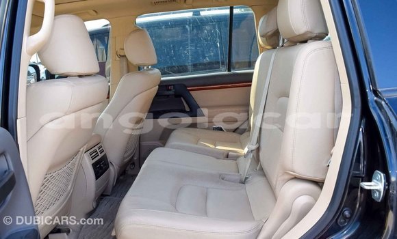 Comprar Importar Toyota Land Cruiser Preto Carro em Import - Dubai em Bengo Province Comprar Importar Toyota Land Cruiser Preto Carro em Import - Dubai em Bengo Province