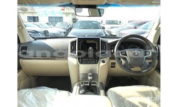 Comprar Importar Toyota Land Cruiser Preto Carro em Import - Dubai em Bengo Province Comprar Importar Toyota Land Cruiser Preto Carro em Import - Dubai em Bengo Province