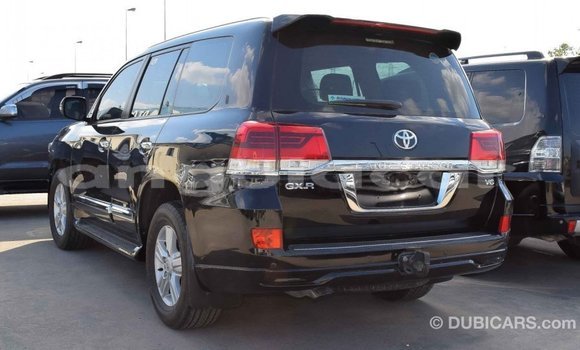Comprar Importar Toyota Land Cruiser Preto Carro em Import - Dubai em Bengo Province Comprar Importar Toyota Land Cruiser Preto Carro em Import - Dubai em Bengo Province