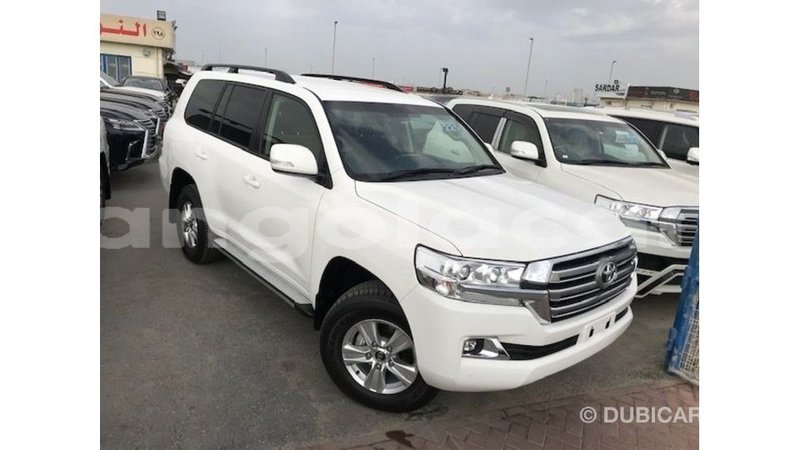 Big with watermark toyota land cruiser bengo province import dubai 6818