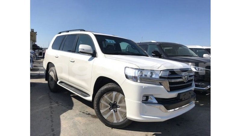 Big with watermark toyota land cruiser bengo province import dubai 6819