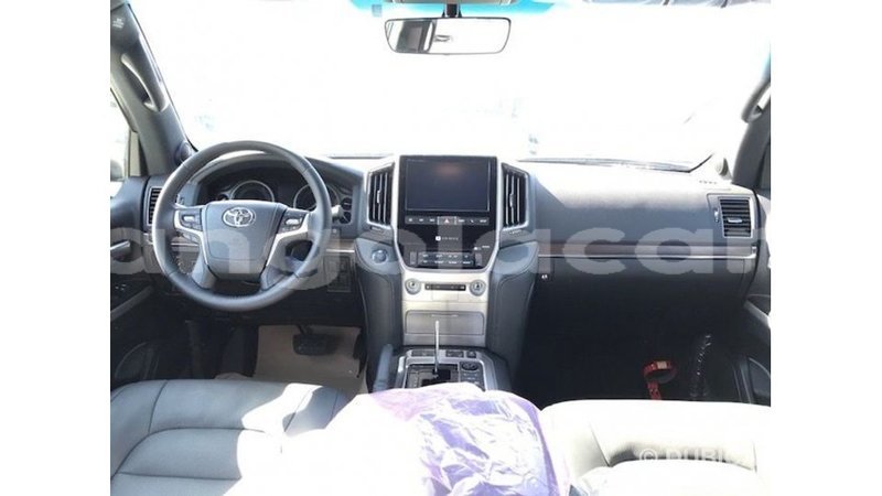 Big with watermark toyota land cruiser bengo province import dubai 6819